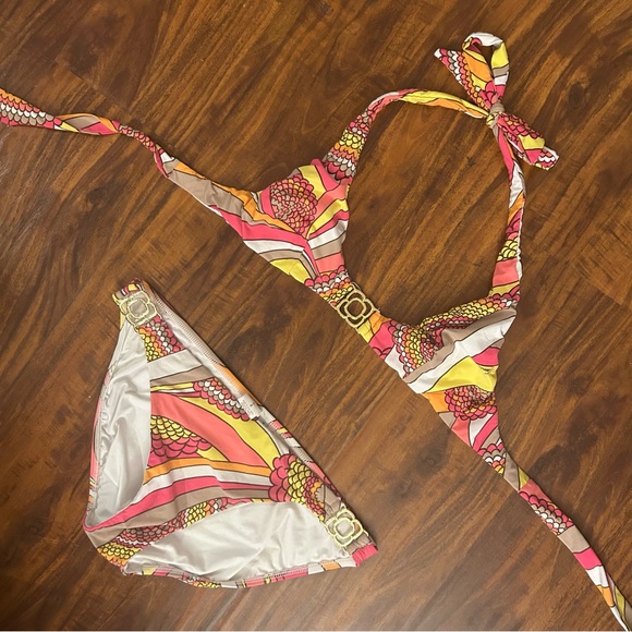 Colorful Bikini Set - Picture 4 of 16